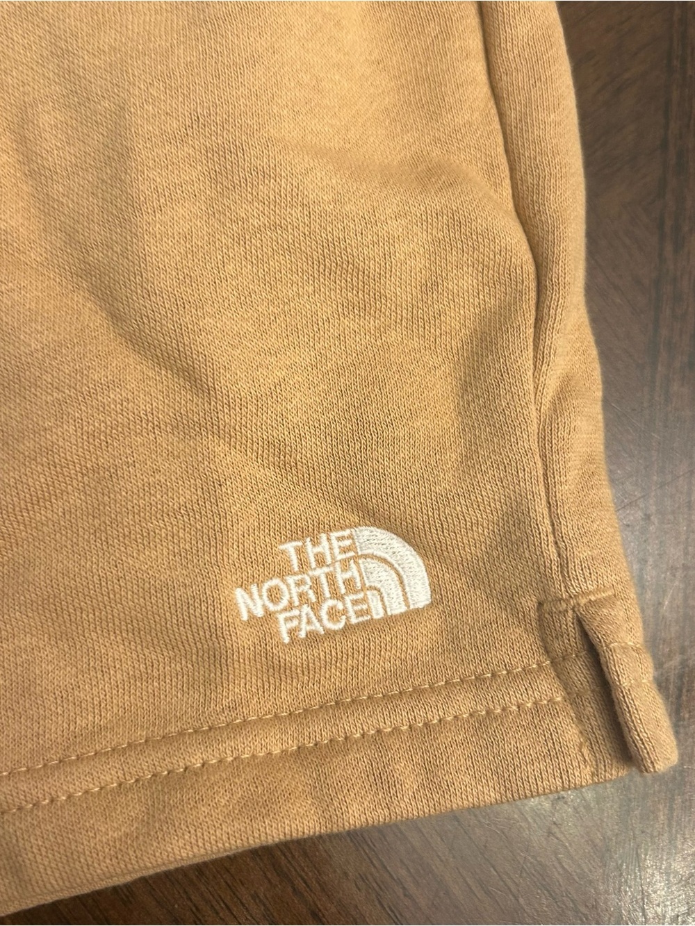 THE NORTH FACE Women's Half Dome Logo Fleece Shorts Almond Butter White, XL New - Picture 4 of 8
